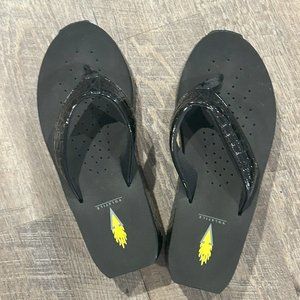 Volatile Reveal Sandal - Black, Size 8 - Never Worn